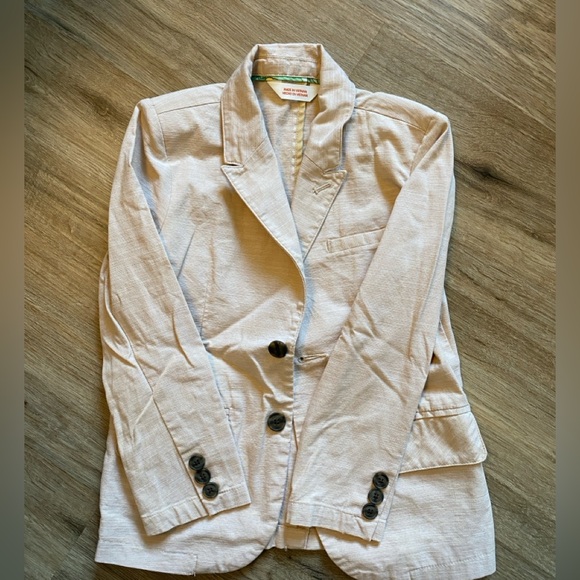 Boy’s khaki suit jacket.  Size 5T.  Worn once. - Picture 1 of 6